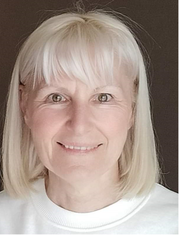  Sandy Goldstone